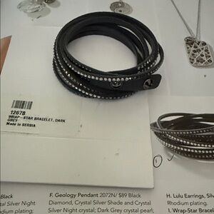 Dark Gray Wrap -star Bracelet